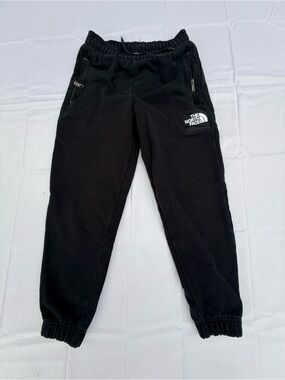 #64 The North Face Black Women's Fleece Joggers with Logo Patch-size(s)